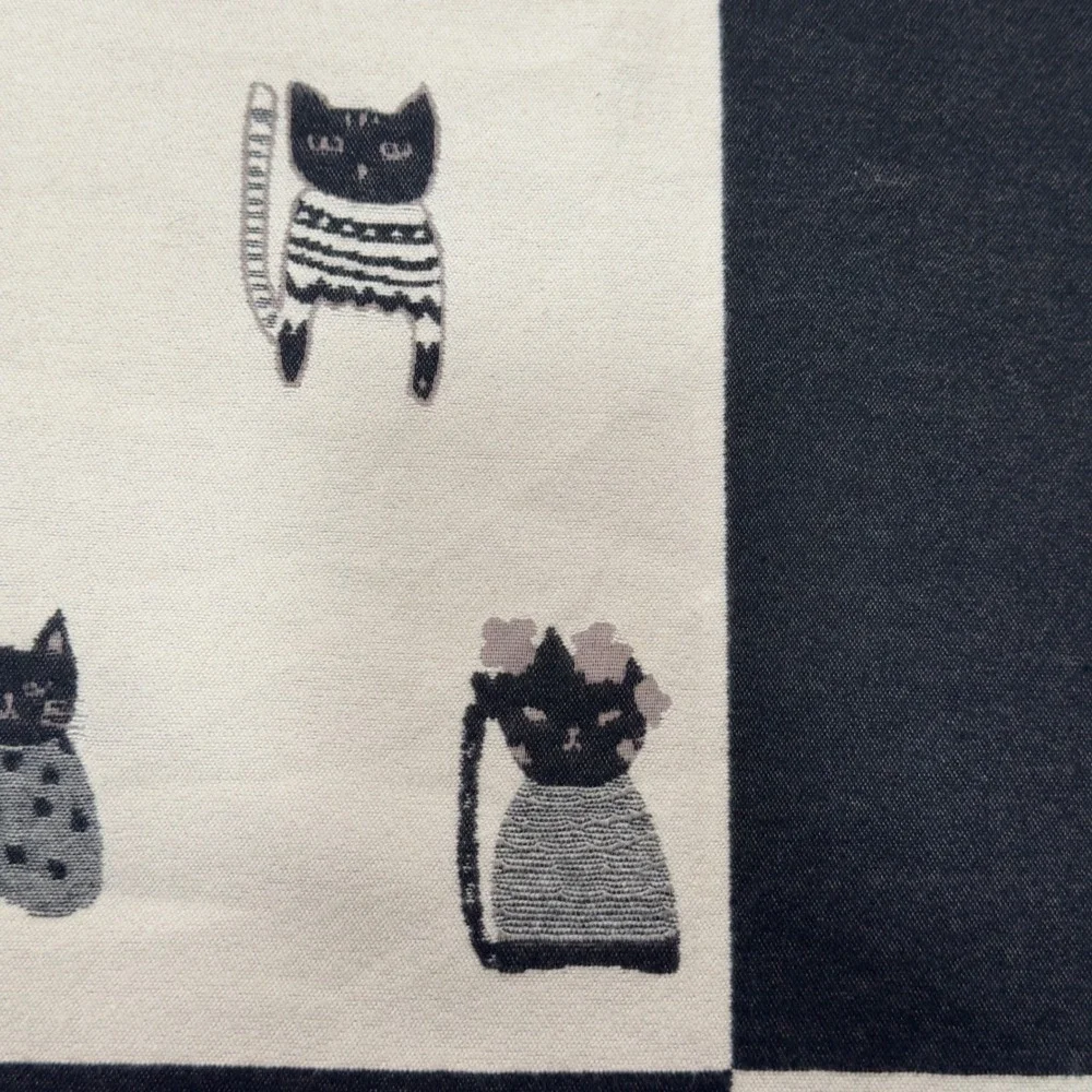 Cat Lovers Scarf Shawl Oversized Black Cream Colorblock‎ Novelty Artsy Modern
